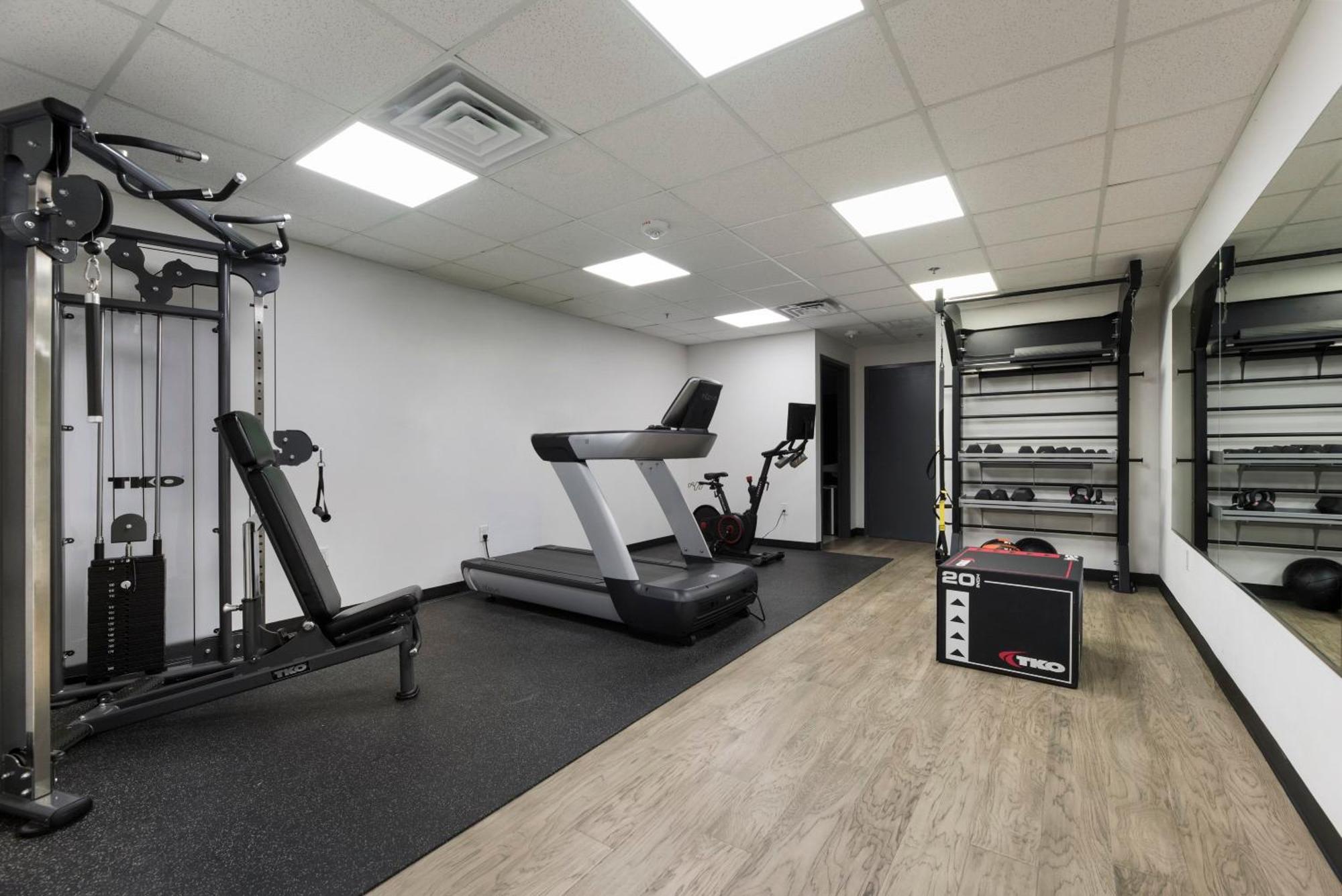Snazzy Loft Style 2Br I Gym I Parking I Workspace ดัลลัส ภายนอก รูปภาพ