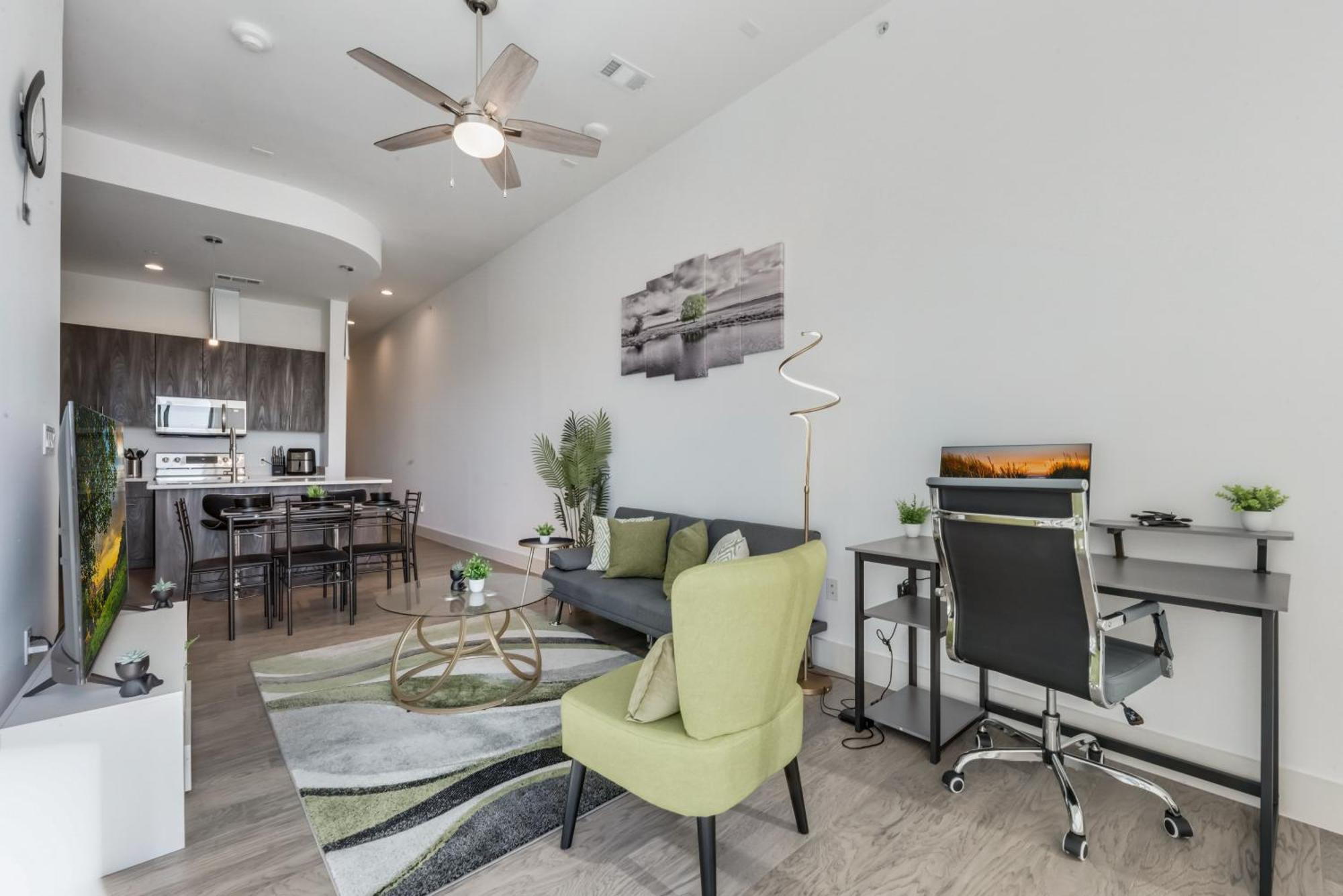 Snazzy Loft Style 2Br I Gym I Parking I Workspace ดัลลัส ภายนอก รูปภาพ